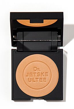 Bronzer